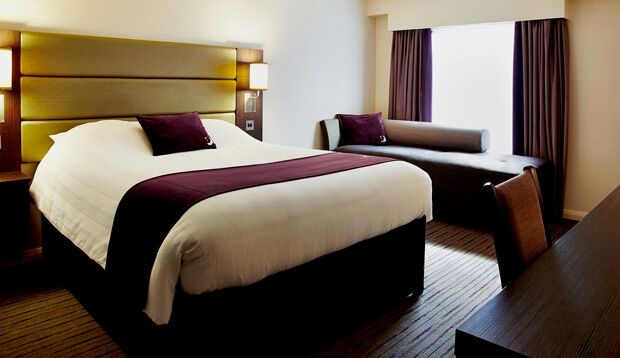 Premier Inn Maidstone Wateringbury Bagian luar foto
